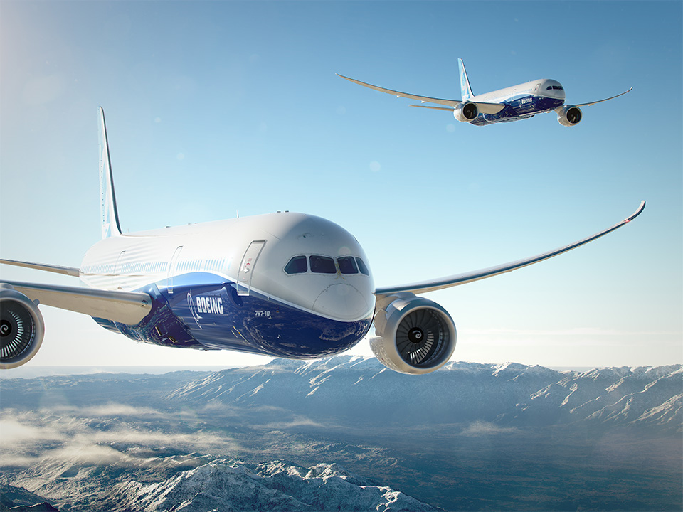 Boeing debuts 787-10 Dreamliner | AirWingMedia.com
